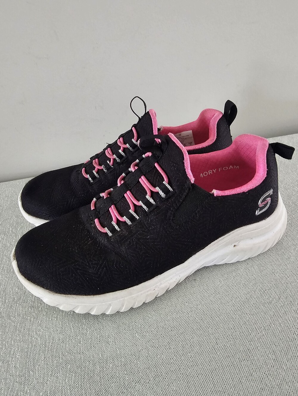 SKECHERS Vana Girls Slip On Athletic Shoes, Sneakers
